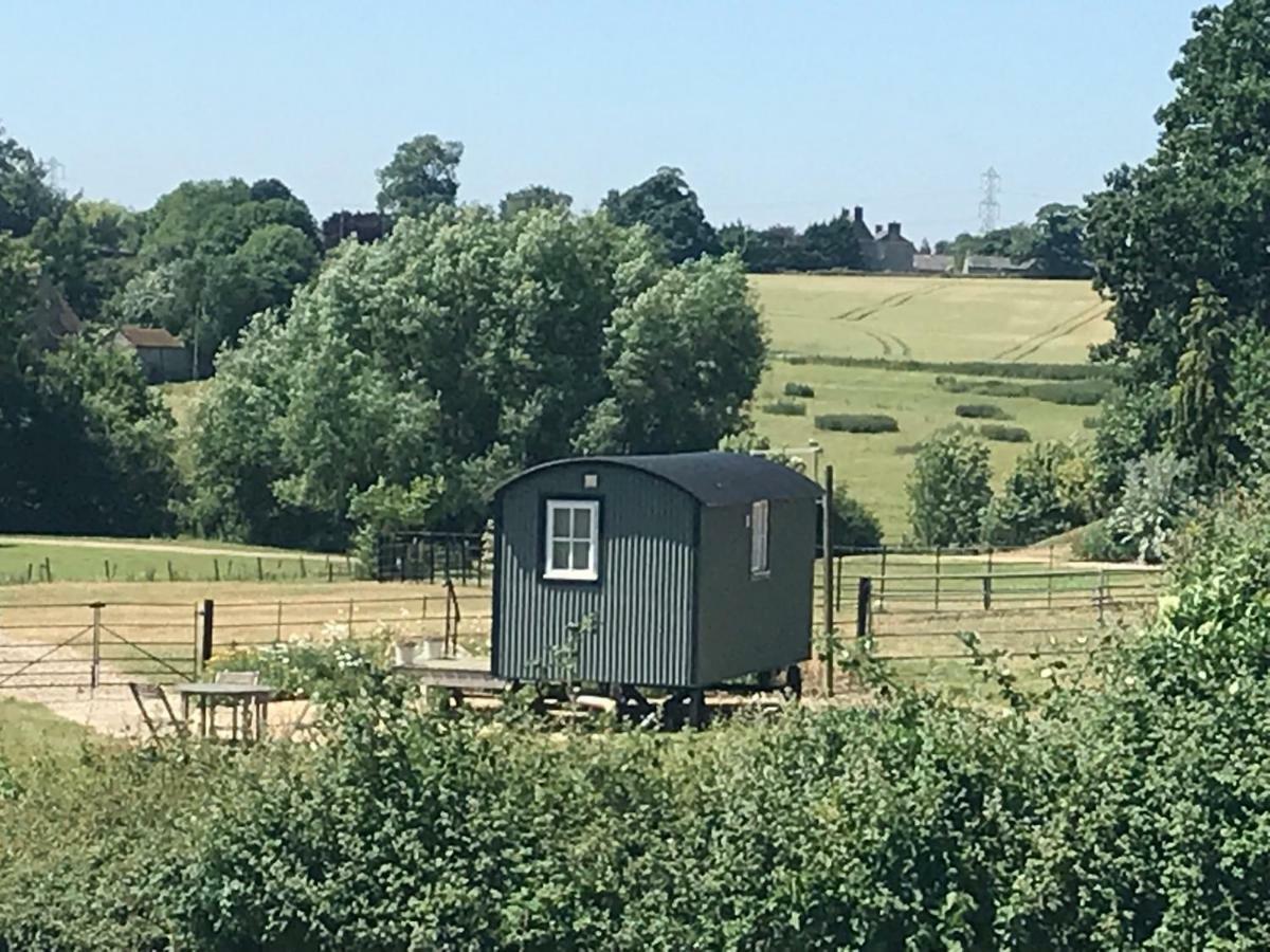 Weatherhead Farm Shepherds Hut Villa Buckingham Esterno foto