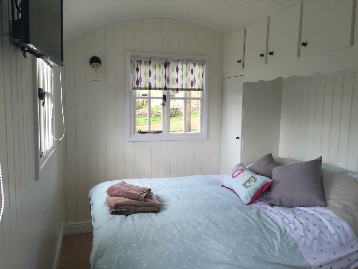 Weatherhead Farm Shepherds Hut Villa Buckingham Esterno foto